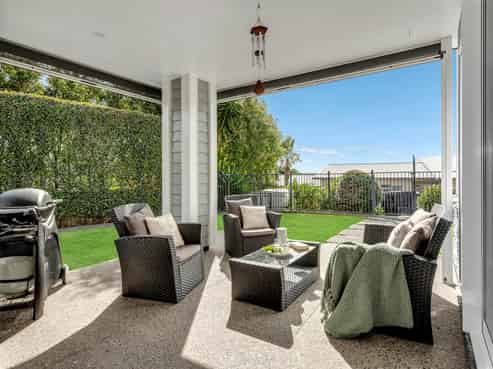 44 Liberty Crescent, Beachlands