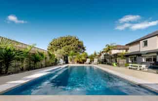 21 Pine Harbour Parade, Beachlands