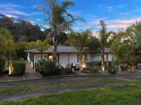 60 Lenzen Road, Puhoi