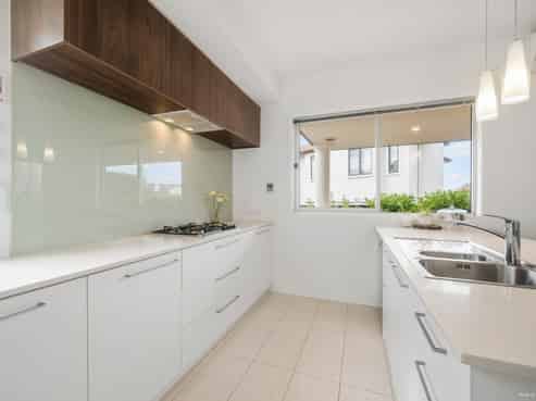 122  Salerno Rise, Albany