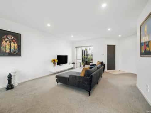 122  Salerno Rise, Albany