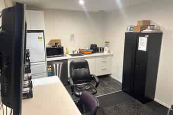 Tidy Naenae Storage