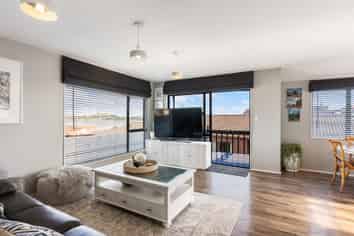 2/21 Venus Place, Half Moon Bay