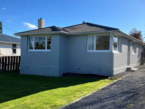 88 Johnson Street, Milton