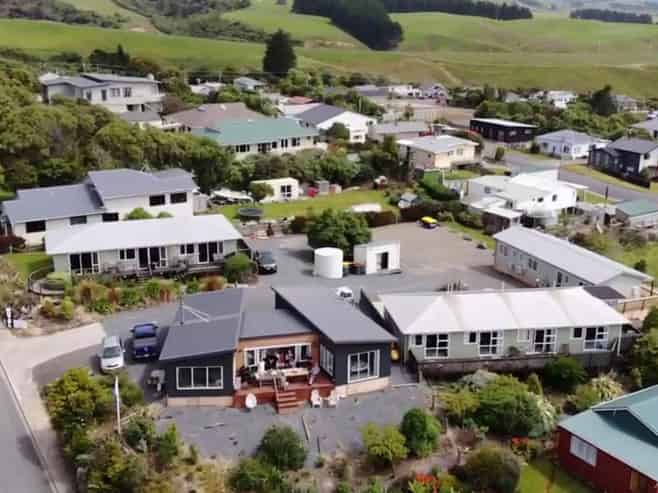 Coastal lifestyle and motel opportunity in Catlins