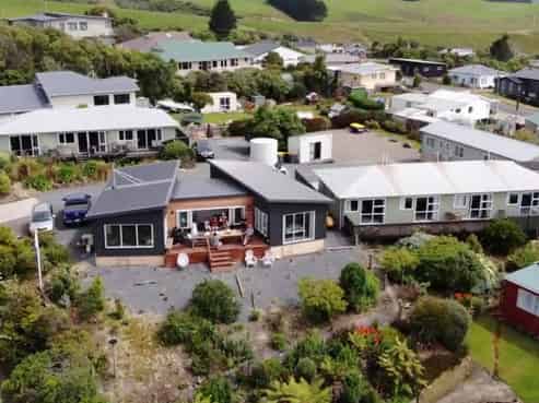 24 and 28 Rata Street, Kaka Point