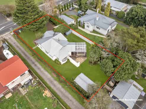 65 Beach Road, Pahurehure