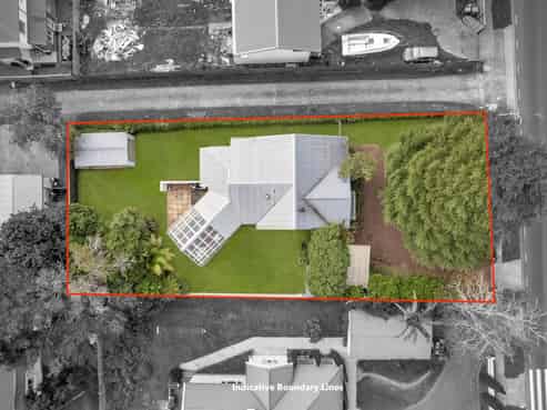 65 Beach Road, Pahurehure