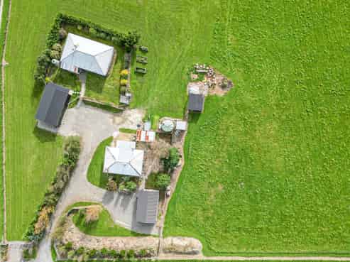 1048 Woodstock Road, Oxford