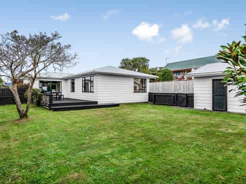 8 Drummond Crescent, Kelson