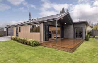 75 South Belt, Methven