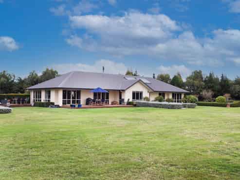 82 Isaac Road, West Eyreton