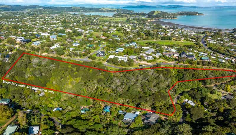 1A Pacific Parade, Surfdale