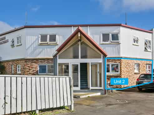 2/184 Powderham Street, New Plymouth Central