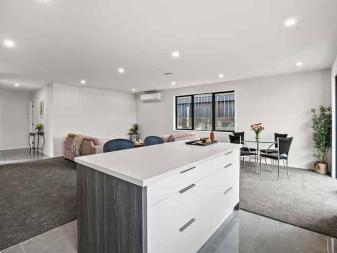 2b Sandel Rise, Merrilands