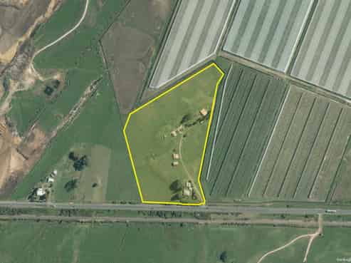 2265 State Highway 2, Pukehina