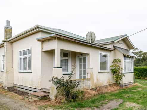 243 Hickford Road, Foxton