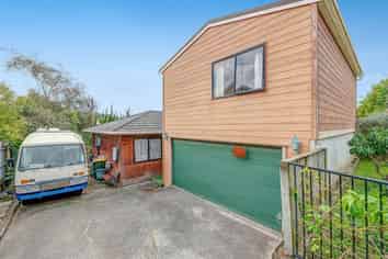 20A Holiday Road, Stanmore Bay