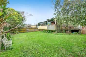 20A Holiday Road, Stanmore Bay