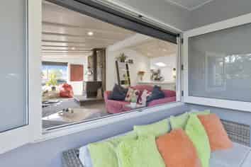 47 Kings Avenue, Waikuku Beach