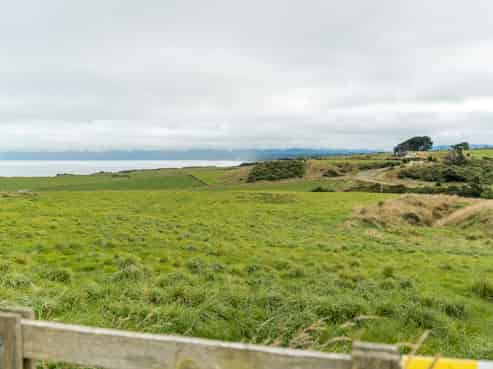 178 The Cliffs, Papatotara