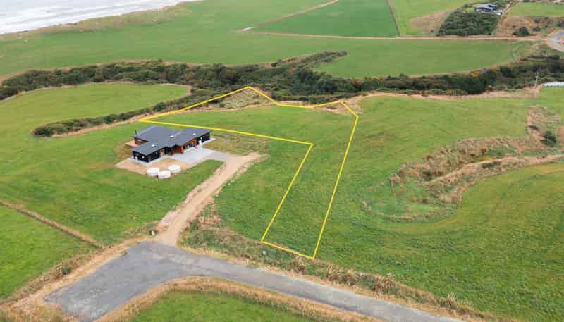 178 The Cliffs, Papatotara