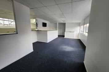 Howick industrial premises - For lease