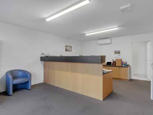 Well-Positioned, Well-Configured Unit