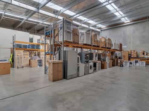 Well-Positioned, Well-Configured Unit