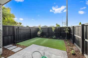 2/237 Cranford Street, Saint Albans