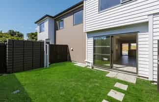 17D McCullough Avenue, Papatoetoe