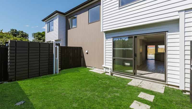 17D McCullough Avenue, Papatoetoe