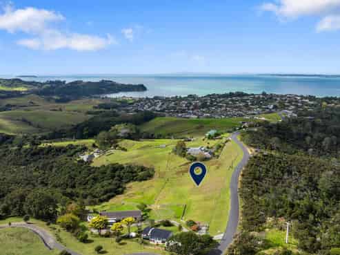 149 Hillcrest Road, Hatfields Beach