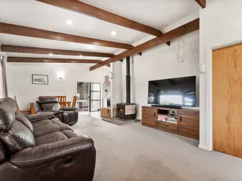 1213 Pakiri Block Road, Tomarata