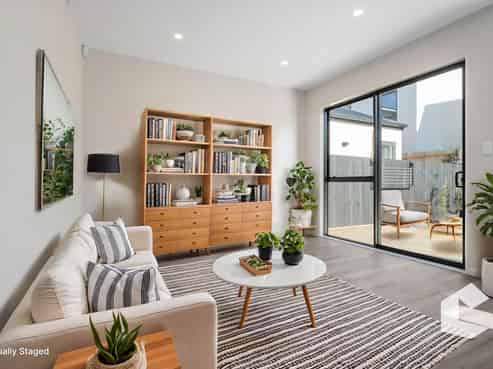 11 Paretao Street, Massey