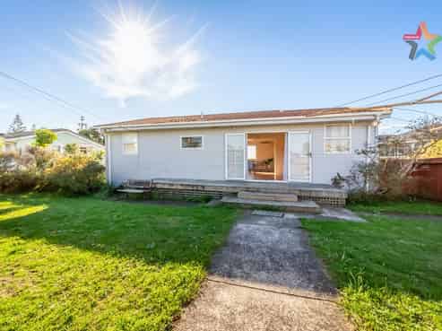 24 Opapa Street, Titahi Bay
