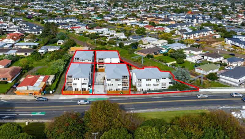 116-118 Browns Road, Manurewa