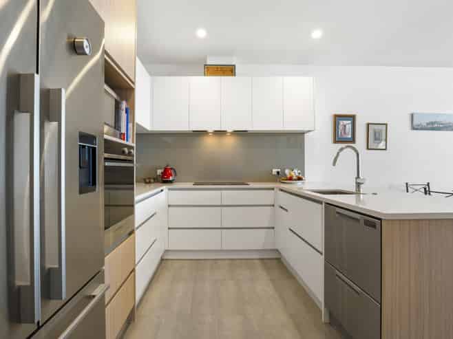 202/64 Te Oneroa Way, Long Bay