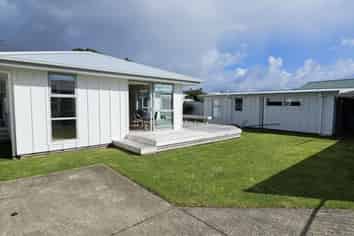 105B Hetherington Road, Whangamata