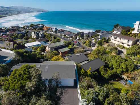 60 Cliffs Road, Saint Clair