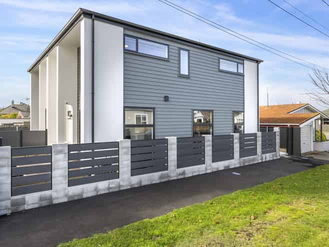 41 Bird Street, Saint Kilda