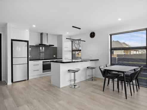 41 Bird Street, Saint Kilda