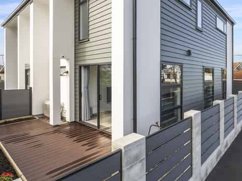 41 Bird Street, Saint Kilda