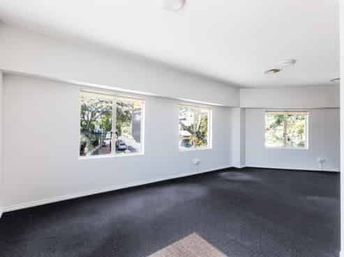 Premium first floor office