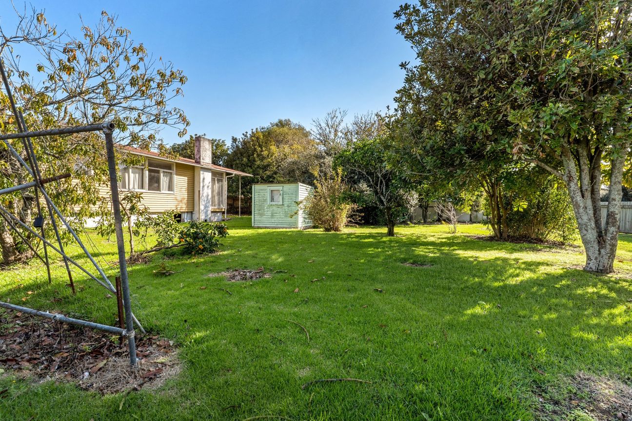 Secure your future in Mt Wellington - 1707sqms! - Więcej