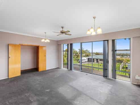 6 Miro Street, Te Aroha