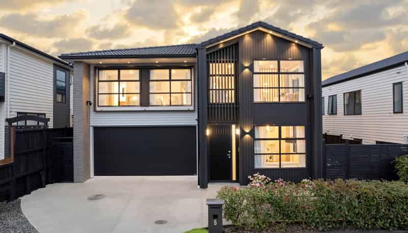 5  Hind Street, Flat Bush