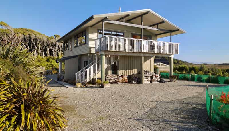 4/11294 State Highway, Haast