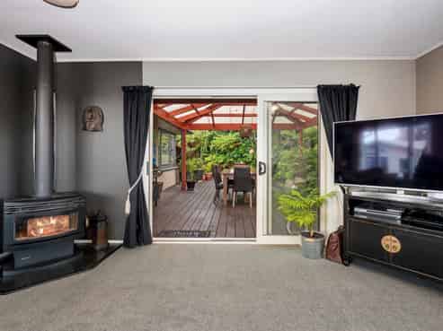 65 Mountain Road, Western Heights
