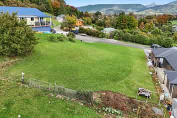25 Arapeta Place, Takaka